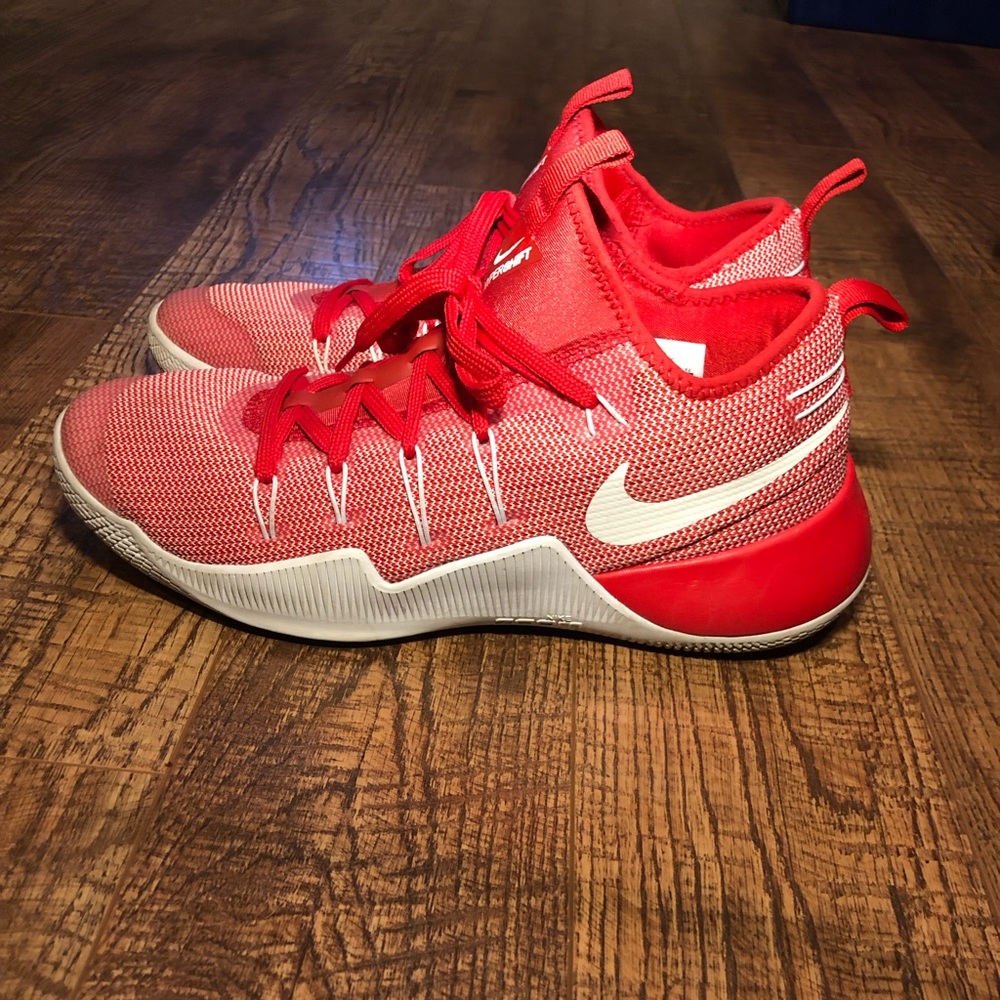 Nike 610 Hypershift Basketball Shoe Red/white